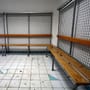 Niedersachsen: Mann soll mehr als 40 Fußballerinnen in Dusche gefilmt haben