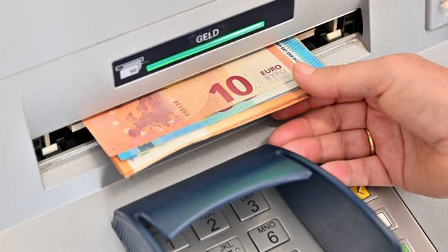 Limit am Geldautomat: So viel Geld können Sie pro Tag abheben