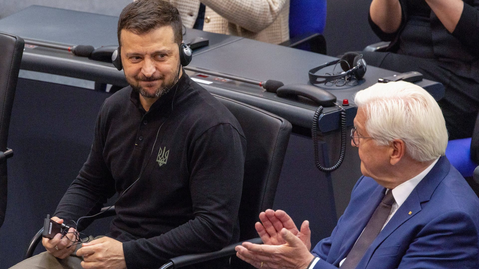 Vor zwei Jahren herrschte zwischen diesen beiden Herren noch diplomatische Eiszeit: Selenskyj und Bundespräsident Steinmeier.