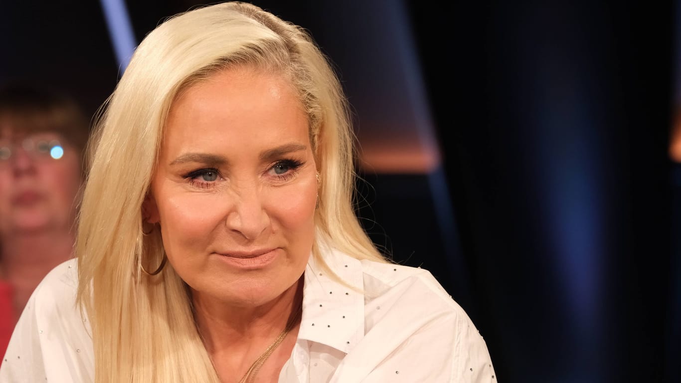 Janine Kunze: Die Moderatorin sollte am Sonntag im "ZDF-Fernsehgarten" zu Gast sein.