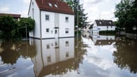 Debatte über Pflichtversicherung gegen Hochwasser dauert an