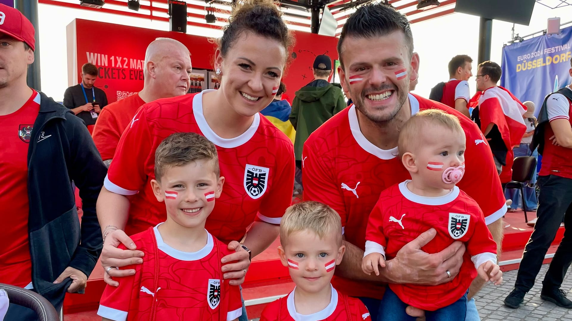 Familie Joldzic aus Linz: Sie hatten Karten für das Spiel Österreich gegen Frankreich.