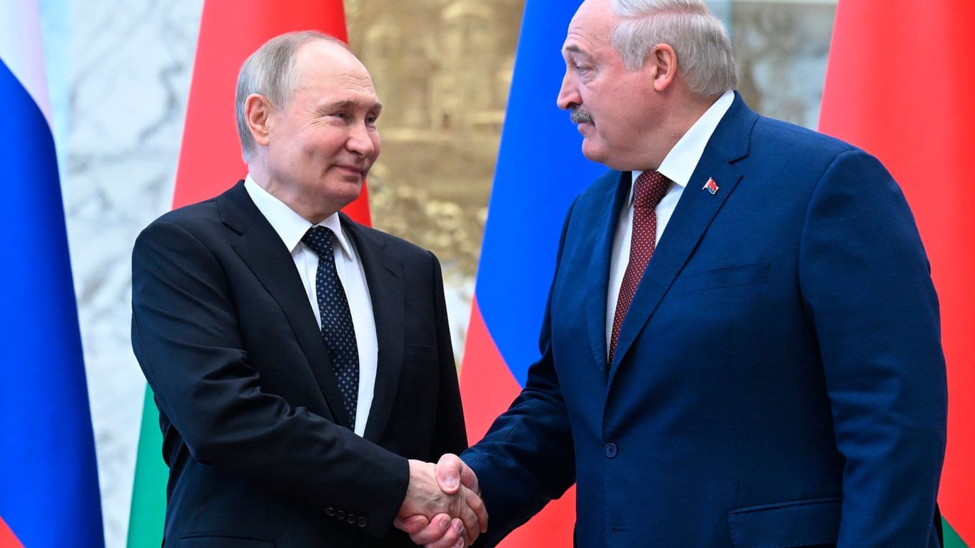 Russlands Präsident Putin und Belarus' Präsident Lukaschenko