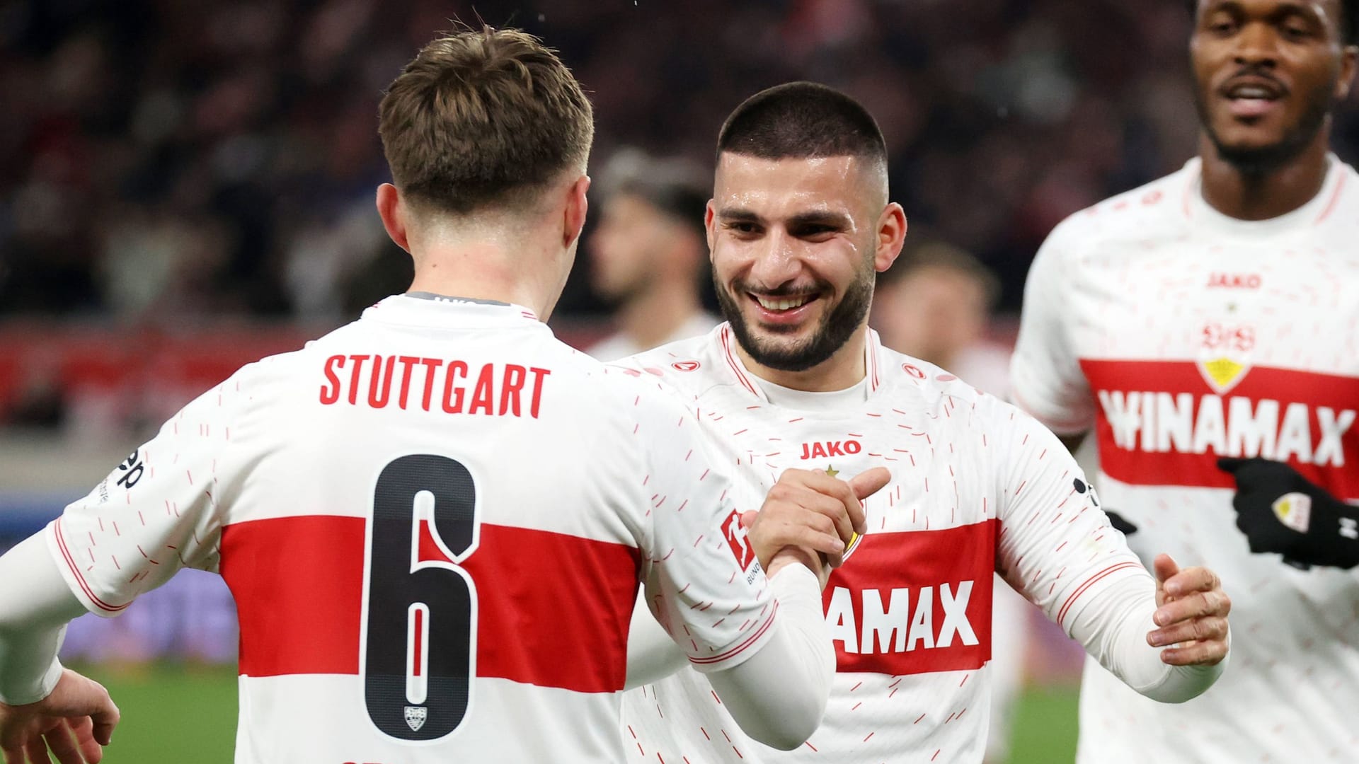 Angelo Stiller und Deniz Undav (r.): Die beiden Profis spielen kommende Saison in der Champions League.