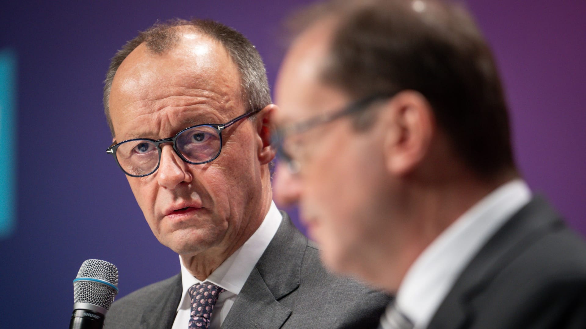 Alexander Dobrindt und Friedrich Merz: Die Spitzen der Unions-Fraktion im Bundestag streben einen Untersuchungsausschuss an.