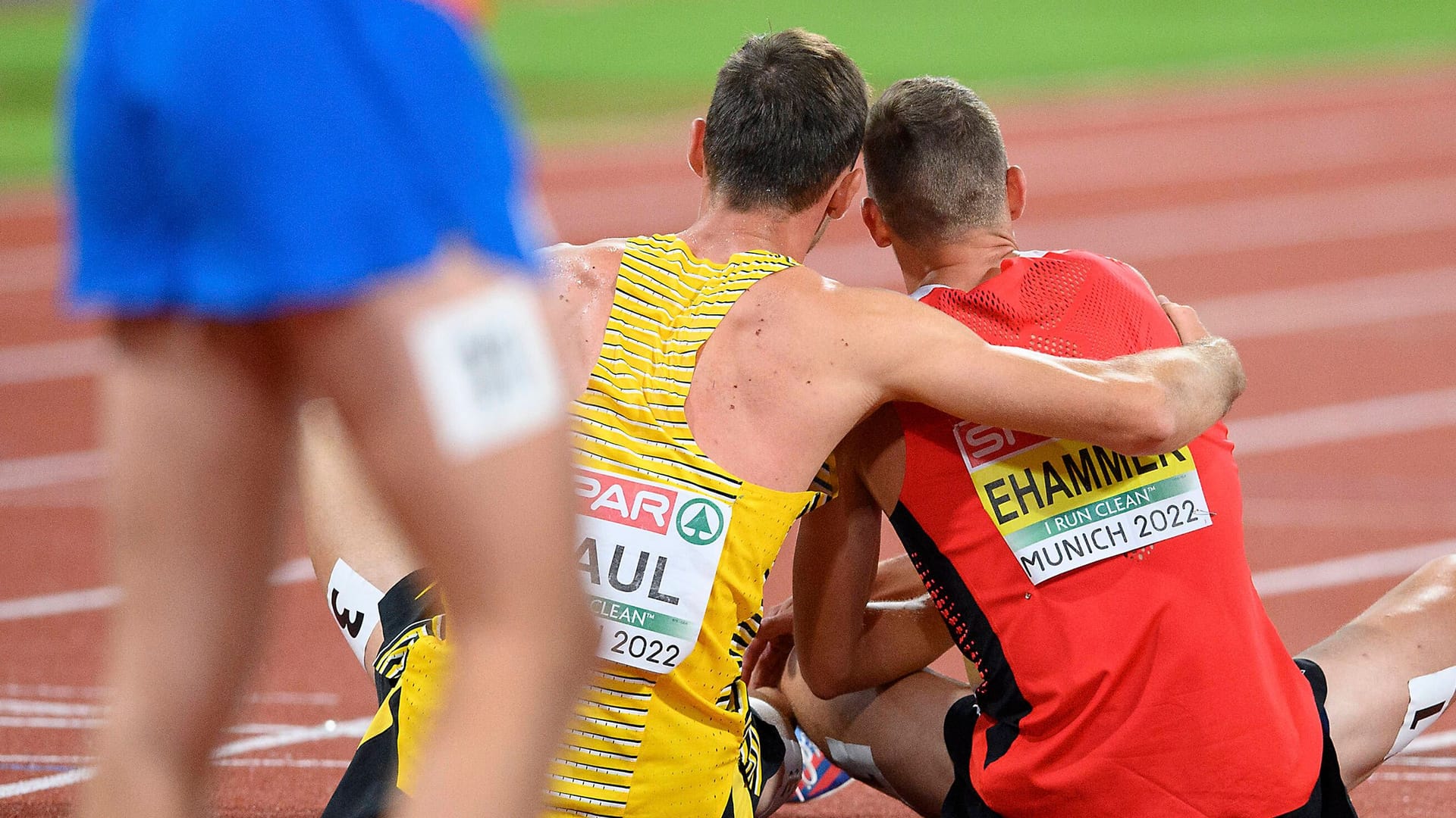 Niklas Kaul (l.) und Simon Ehammer: Sie haben sich in München bei der EM um Gold duelliert, am Ende siegte der Deutsche knapp vor dem Schweizer.