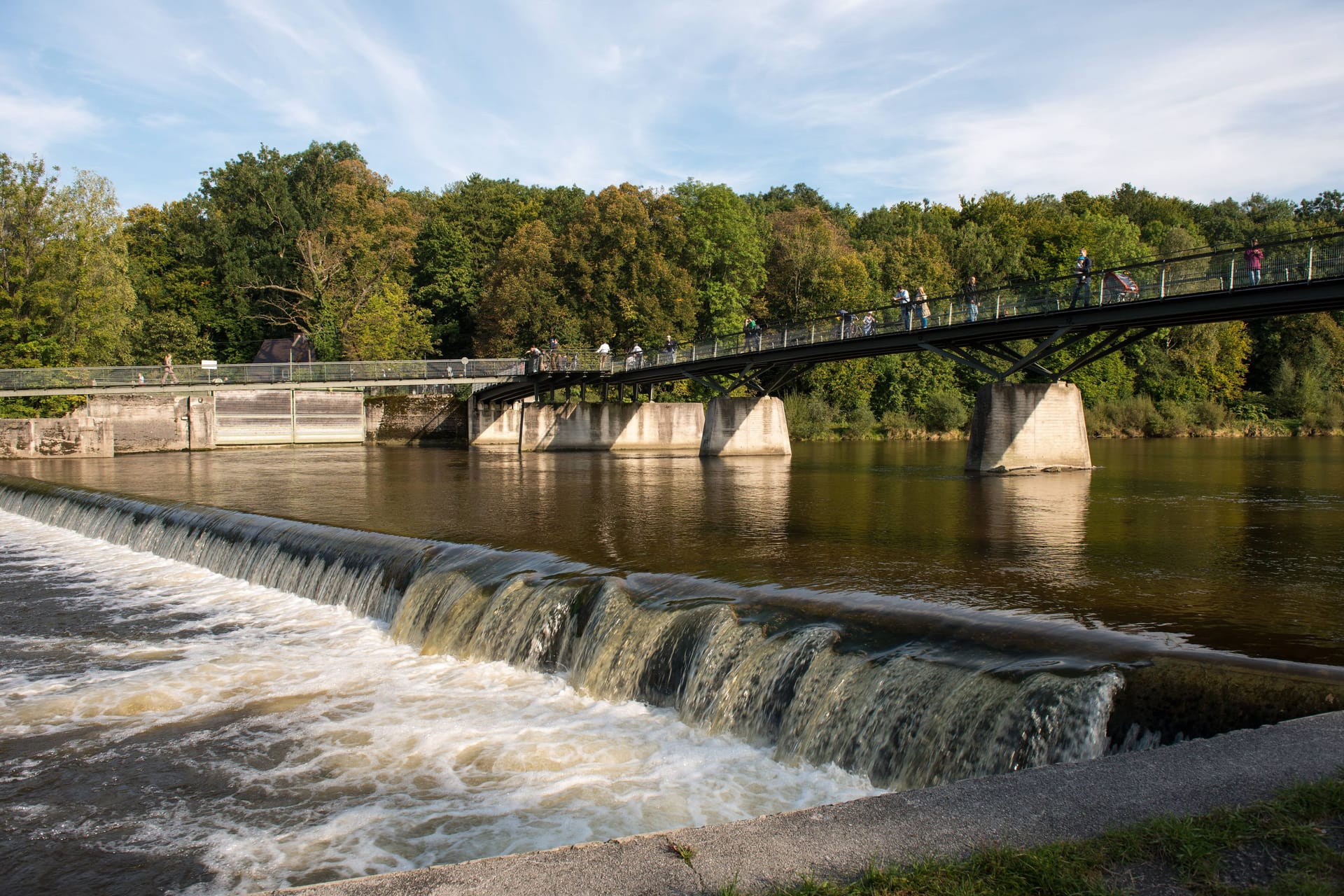 Die Marienklausenbrücke in München (Archivbild): Dort kam es zu dem tragischen Vorfall.