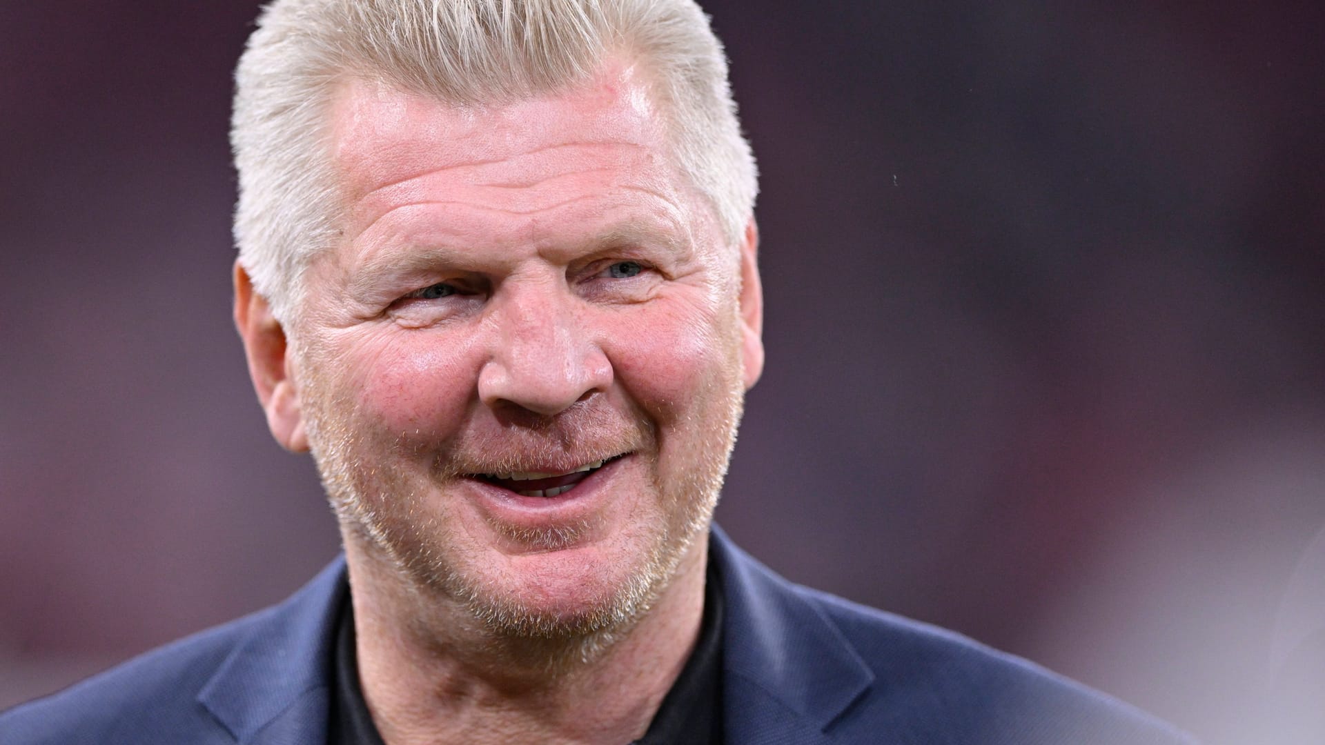 Champions-League-Sieger, ehemaliger Bayern-Kapitän und heute einer der gefragtesten Fußball-Experten in Deutschland: Stefan Effenberg.