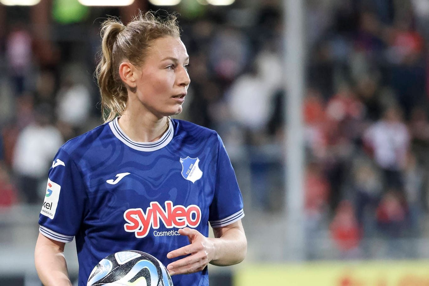 Sarai Linder: Sie spielt in der nächsten Saison für den VfL Wolfsburg.
