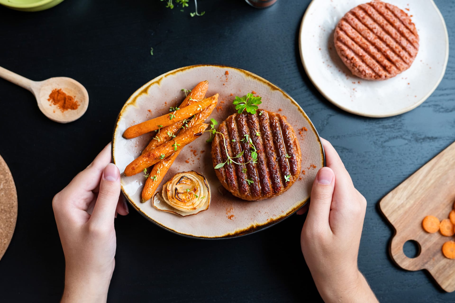 Vegetarische Burger und Co.: Die Gruppe pflanzlicher Lebensmittel ist sehr groß.