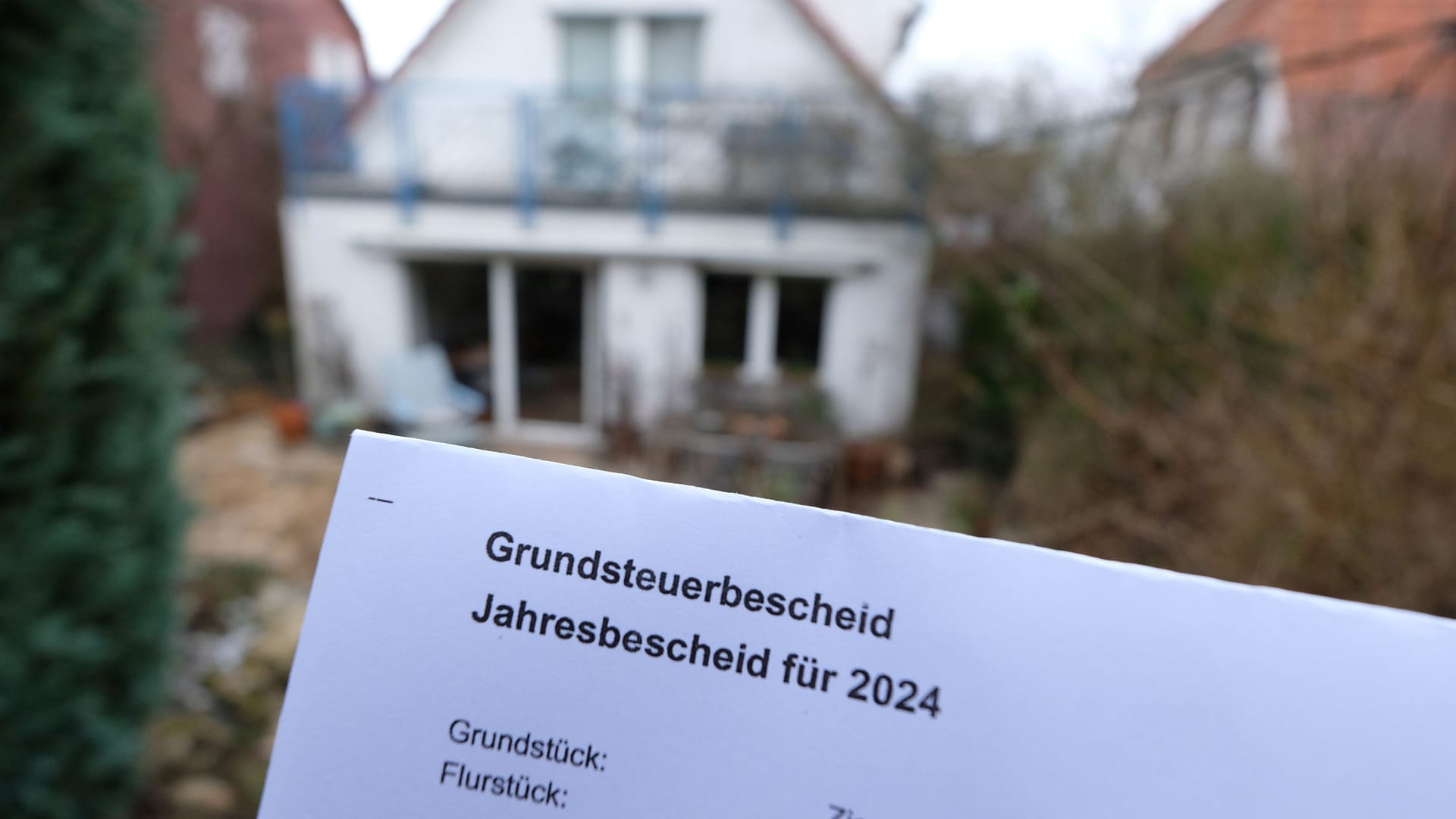 Grundsteuerbescheid für 2024: Eigentümer müssen der Ermittlung widersprechen können.