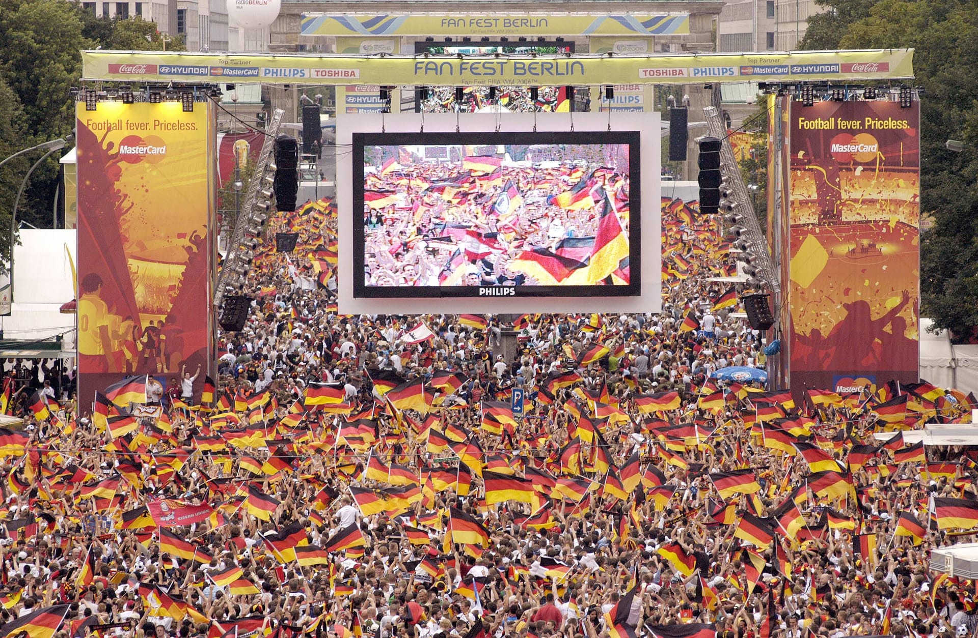 Vokabular erweitert: "Fanfest" und "Fanmeile" zählen seit der WM 2006 zum deutschen Wortschatz.