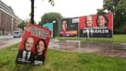 Wahlplakate von SPD, CDU und BSW hängen in Hamburg: Erste Zwischenergebnisse sahen die Grünen in der Stadt als große Verlierer.