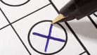 Stimmzettel mit Stift (Symbolbild): Bei der diesjährigen Europawahl dürfen erstmals 16-Jährige wählen.