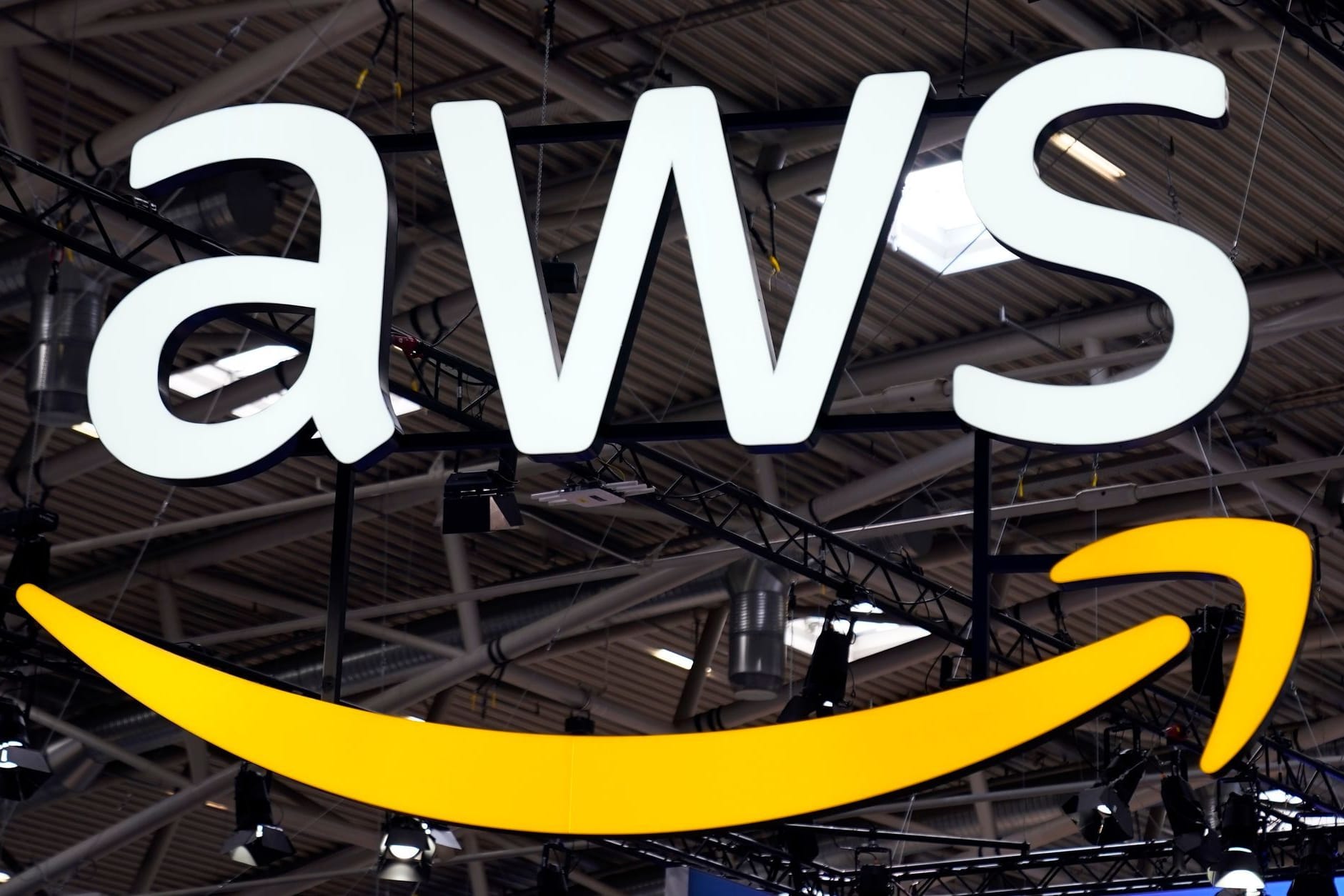 AWS-Logo