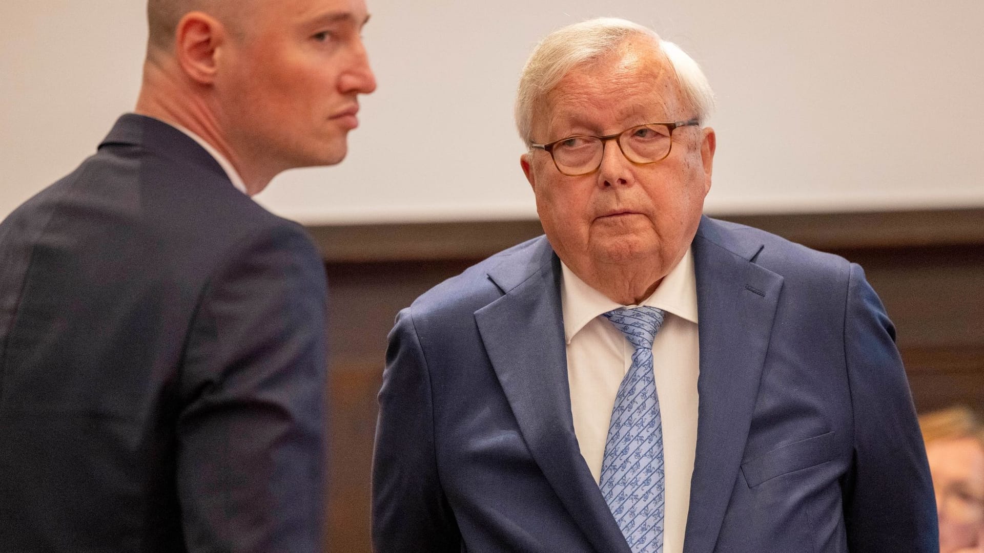Cum-Ex-Prozess gegen Hamburger Bankier Olearius Cum-Ex-Prozess gegen Hamburger Bankier Olearius