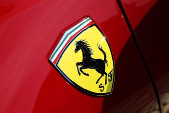 Zum absoluten Spitzenpreis: 2025 bringt Ferrari sein erstes Elektroauto auf den Markt.