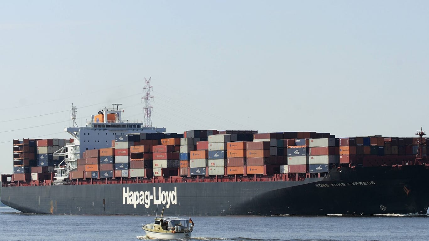 Containerschiff der Hapag-Lloyd (Symbolbild): Solche Schiffe könnten vielleicht bald mit Atomkraft betrieben werden.