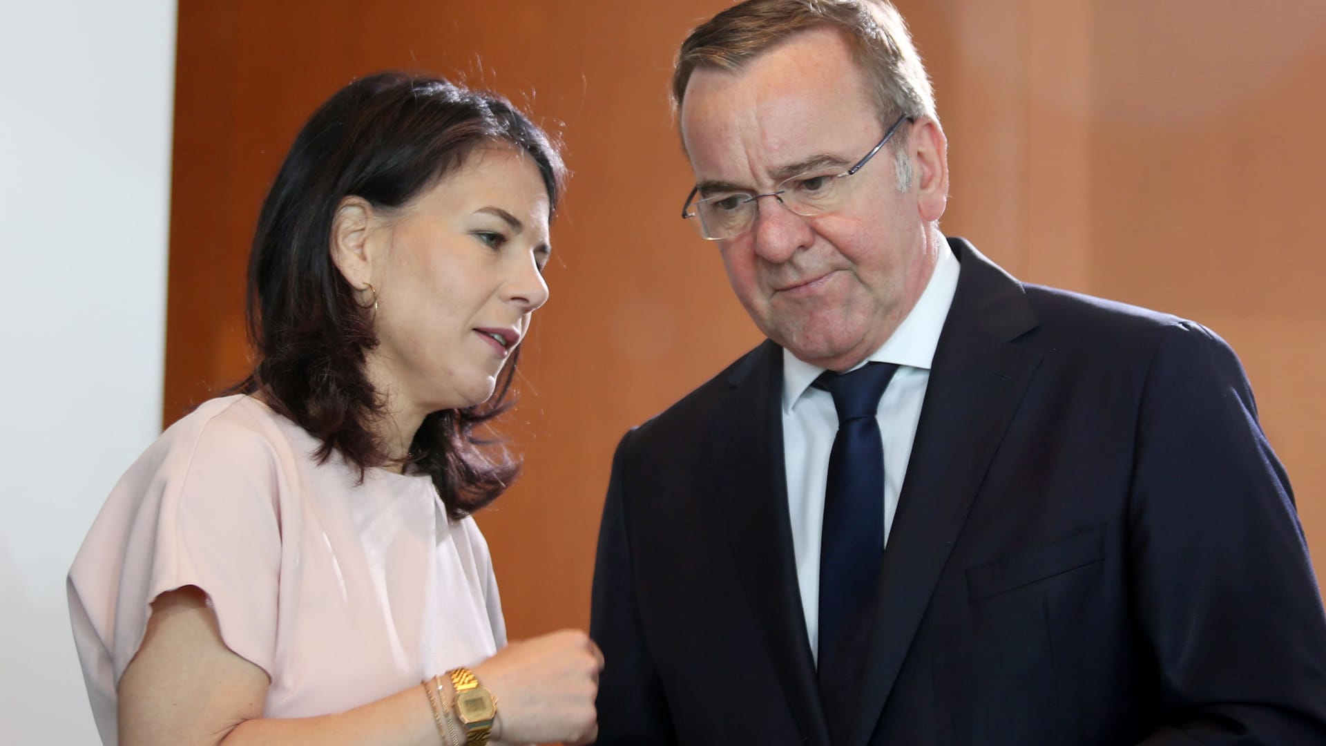 Verteidigungsministerin Boris Pistorius (SPD) und Außenministerin Annalena Baerbock (Grüne) in Berlin (Archivbild).