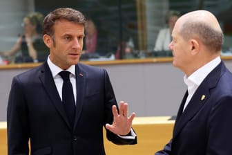 Macron und Scholz beim EU-Gipfel