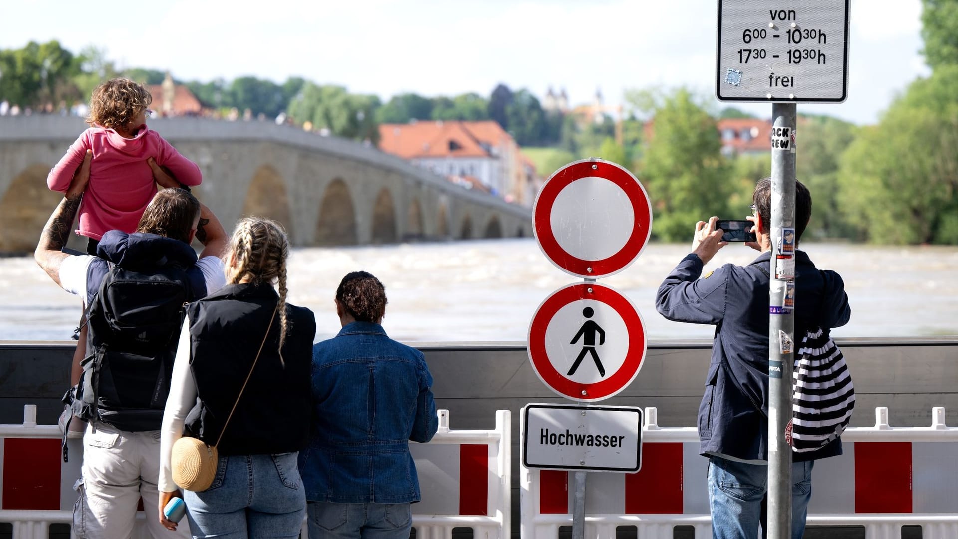 Hochwasser in Bayern - Regensburg