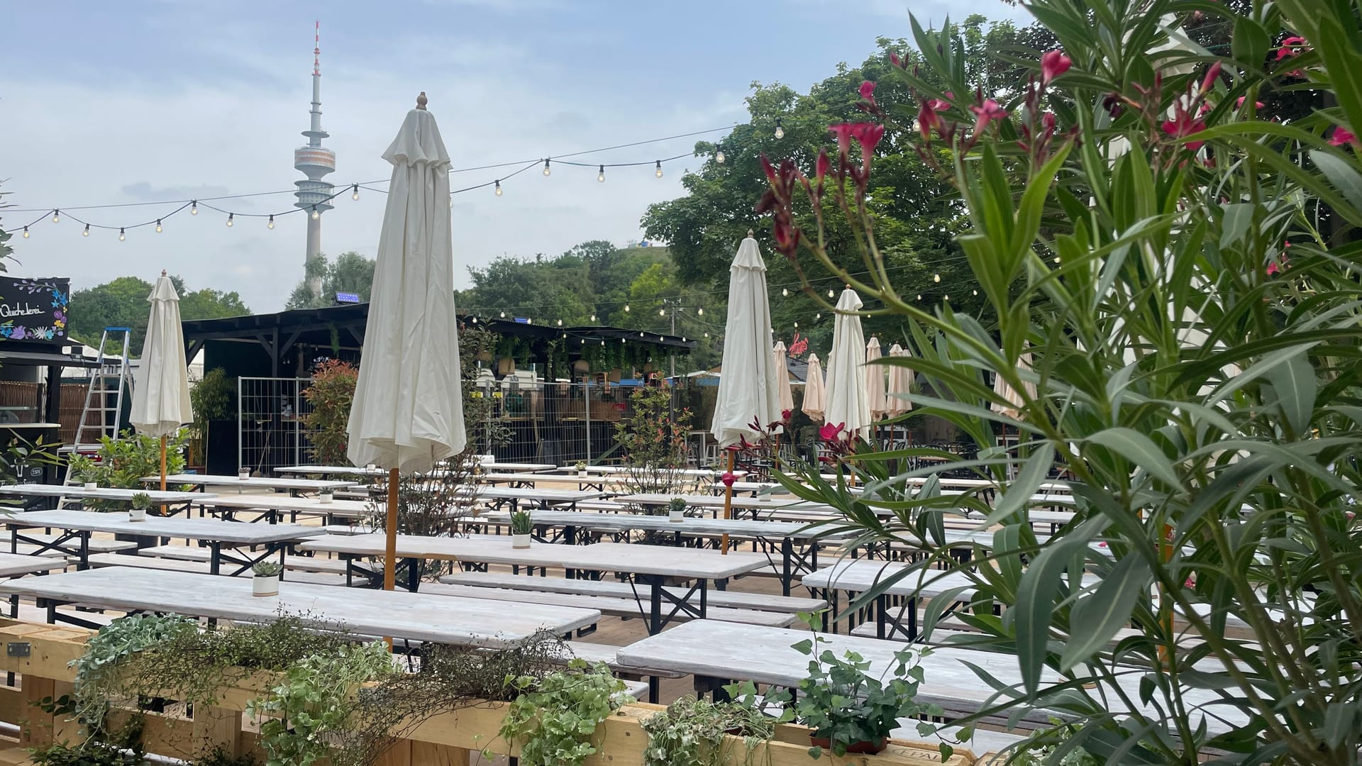 Ein kleines Stückchen Frankreich bietet die neu entwickelte Brasserie auf dem Tollwood.