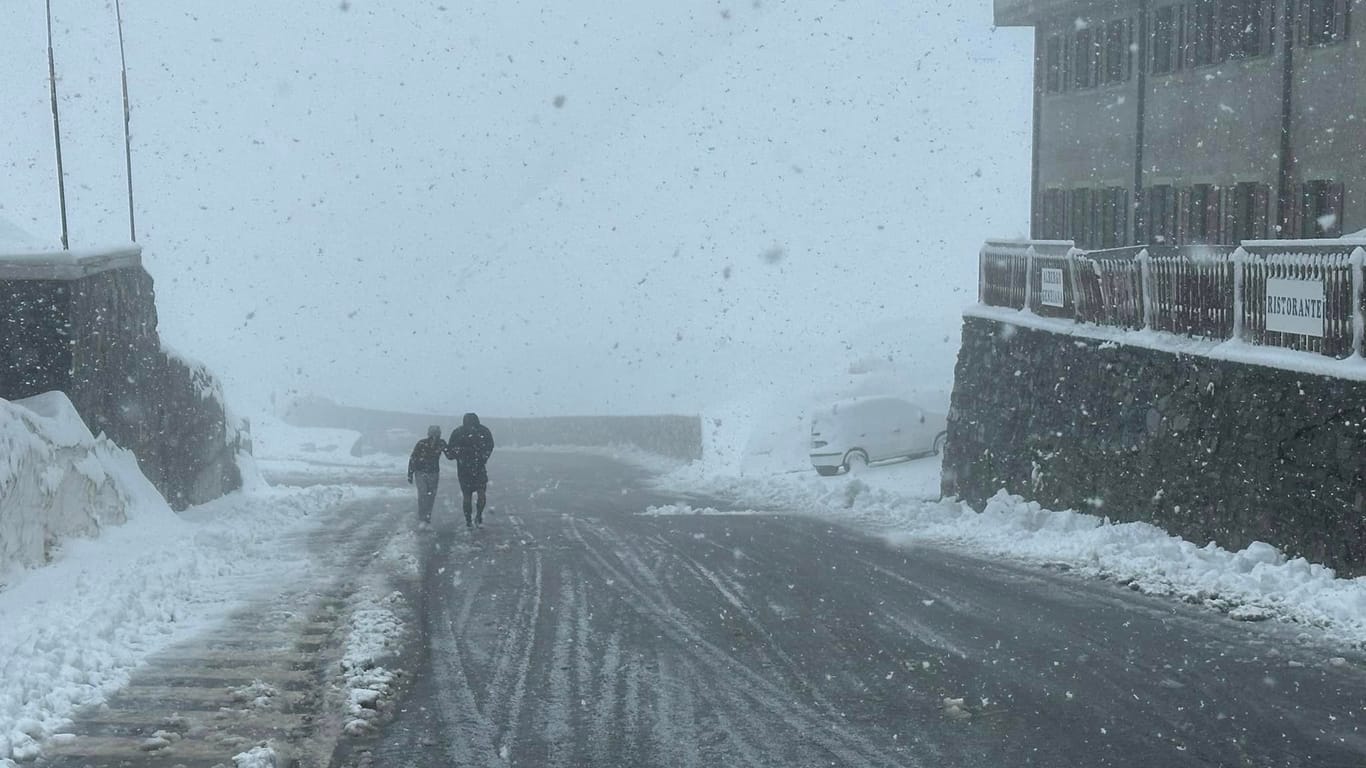 In Südtirol hat es einen Wintereinbruch mit viel Neuschnee gegeben.