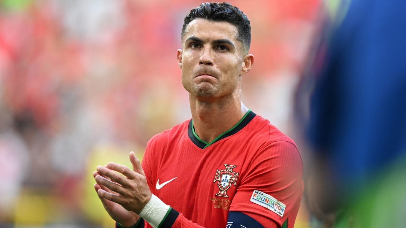Portugals Star Cristiano Ronaldo kickt auch mit 39 Jahren noch sensationell gut.