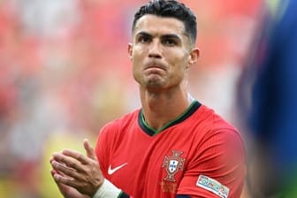 Portugals Star Cristiano Ronaldo kickt auch mit 39 Jahren noch sensationell gut.