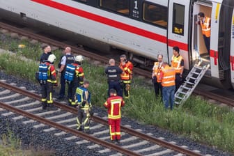 Rauch im ICE - Zug muss in Thüringen stoppen