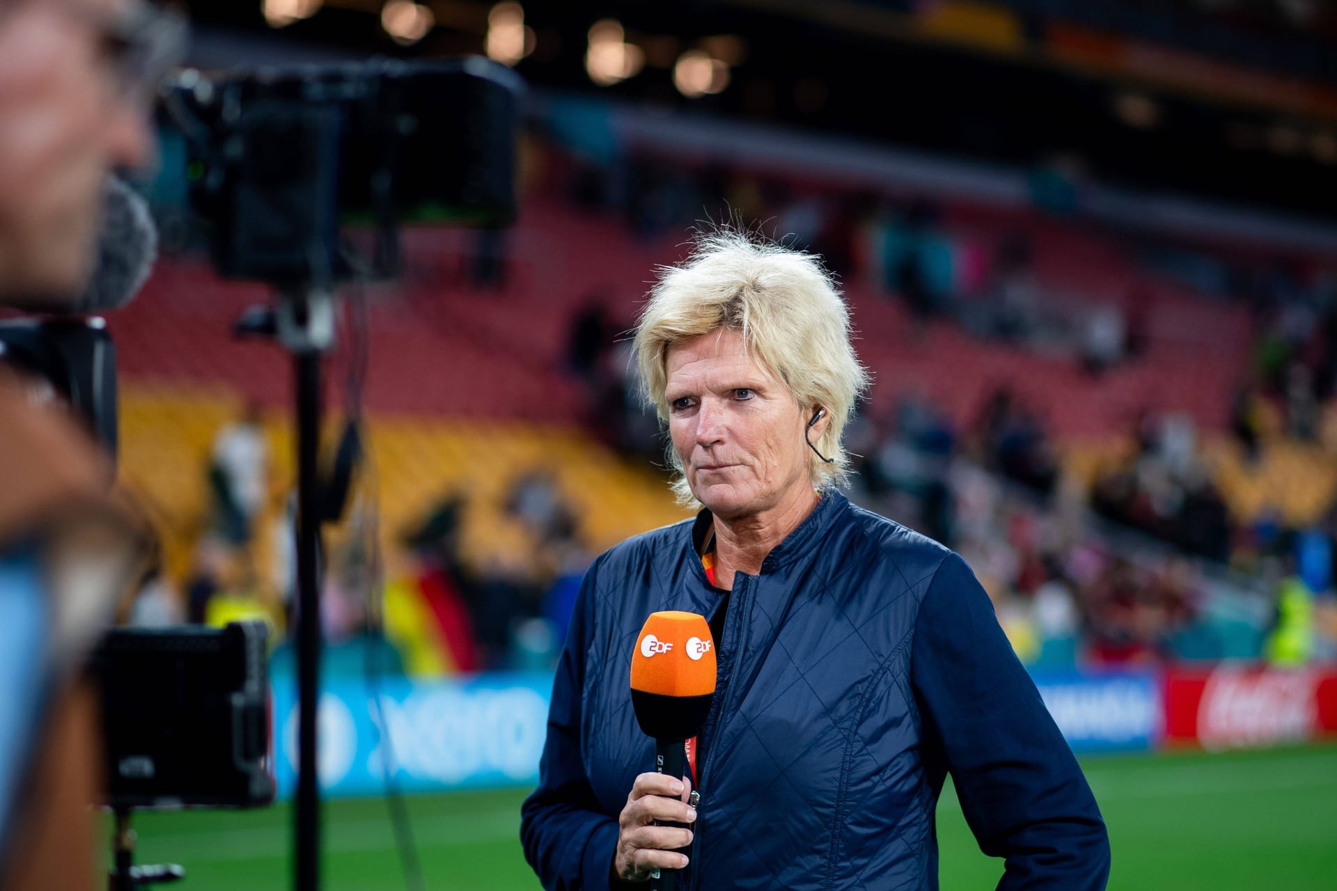 Claudia Neumann: Die ZDF-Kommentatorin gerät regelmäßig in die Schusslinie.
