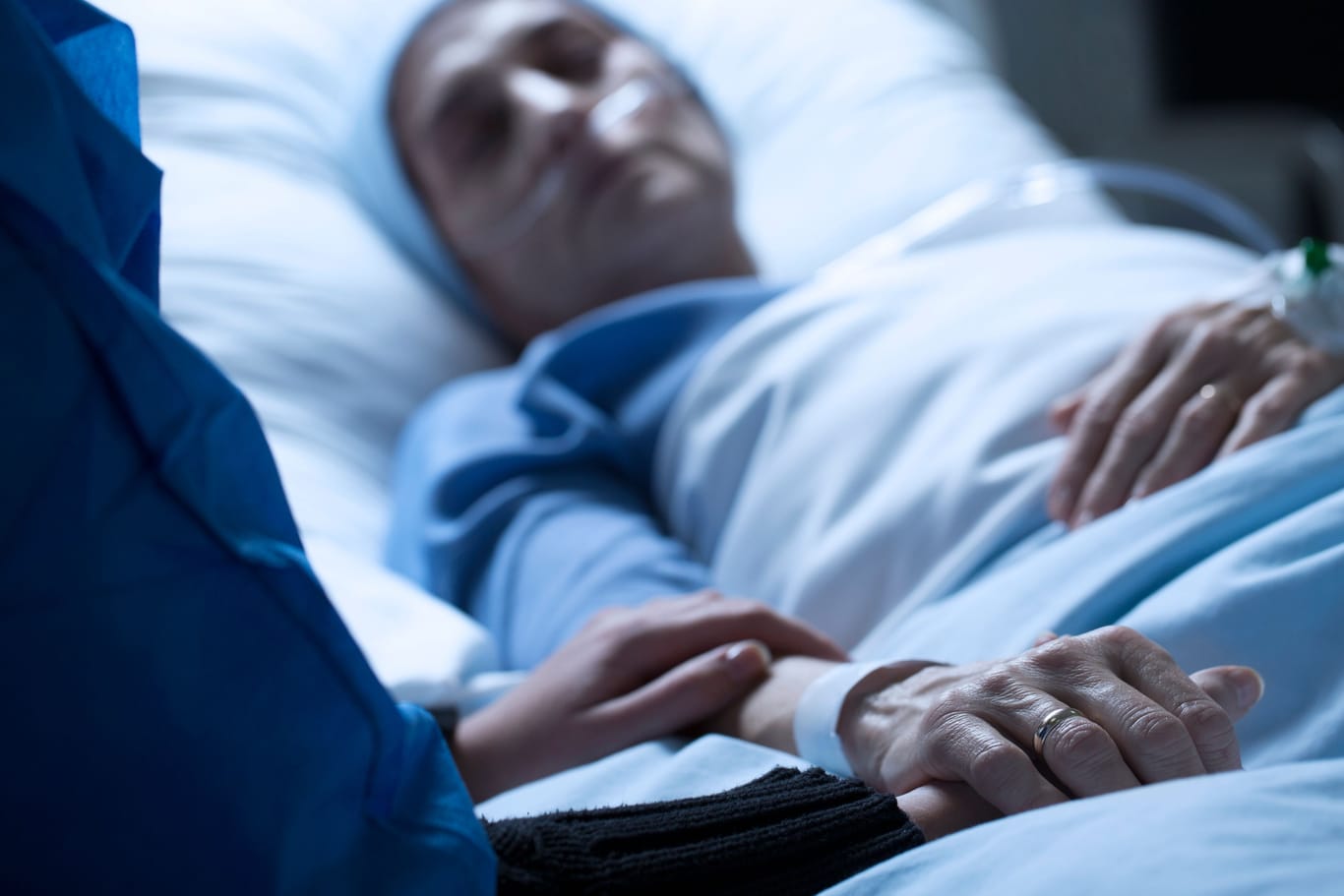 Krankheitswelle im Pflegeheim: Mehrere Bewohner werden mittlerweile im Krankenhaus betreut.