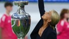 Heidi Beckenbauer: Die Witwe des im Januar verstorbenen Franz Beckenbauer sorgte bei der EM-Eröffnungszeremonie für das emotionale Highlight.