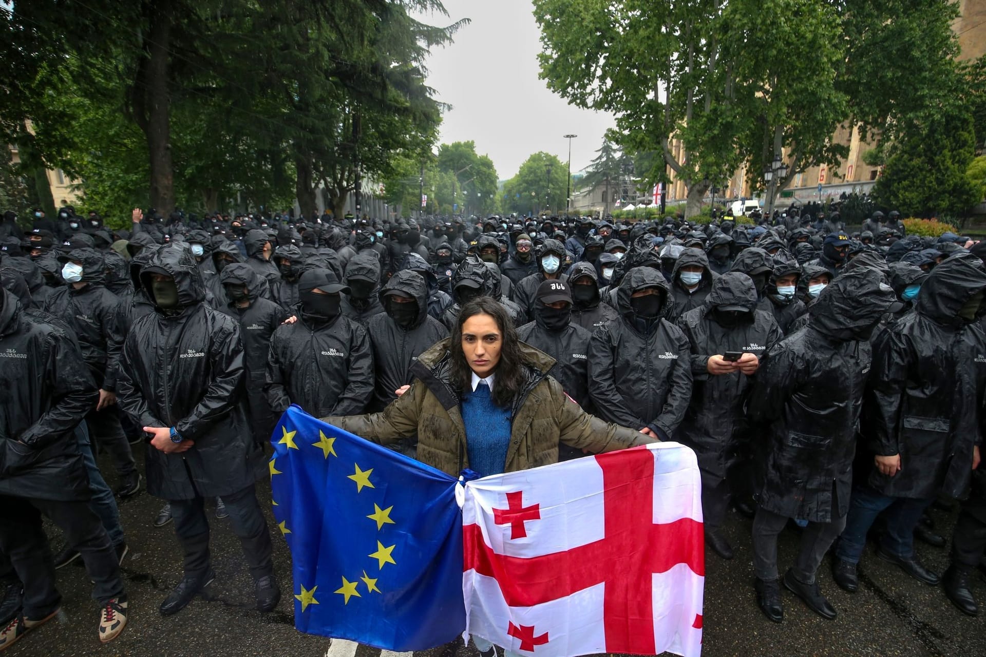 Proteste gegen umstrittenes Gesetz in Georgien