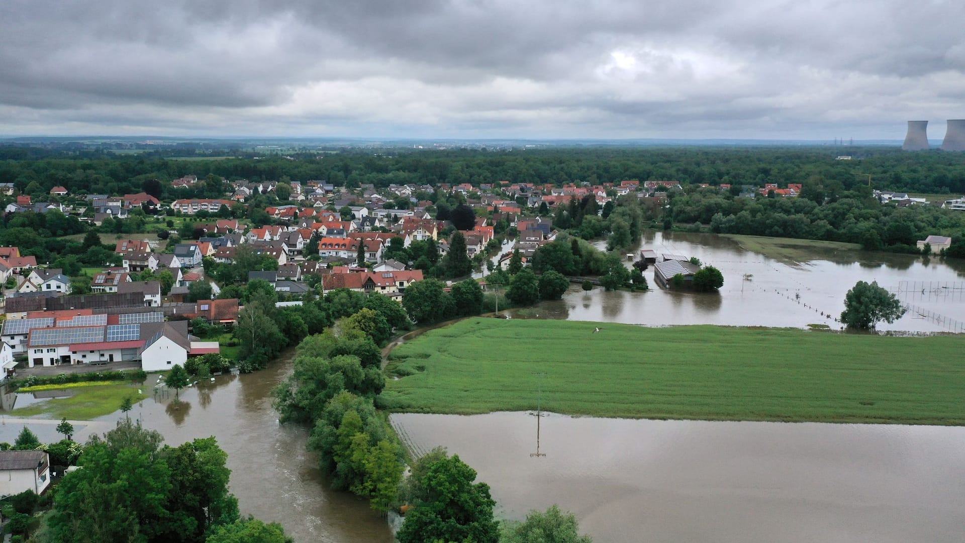Hochwasser in Bayern - Offingen Hochwasser in Bayern - Offingen