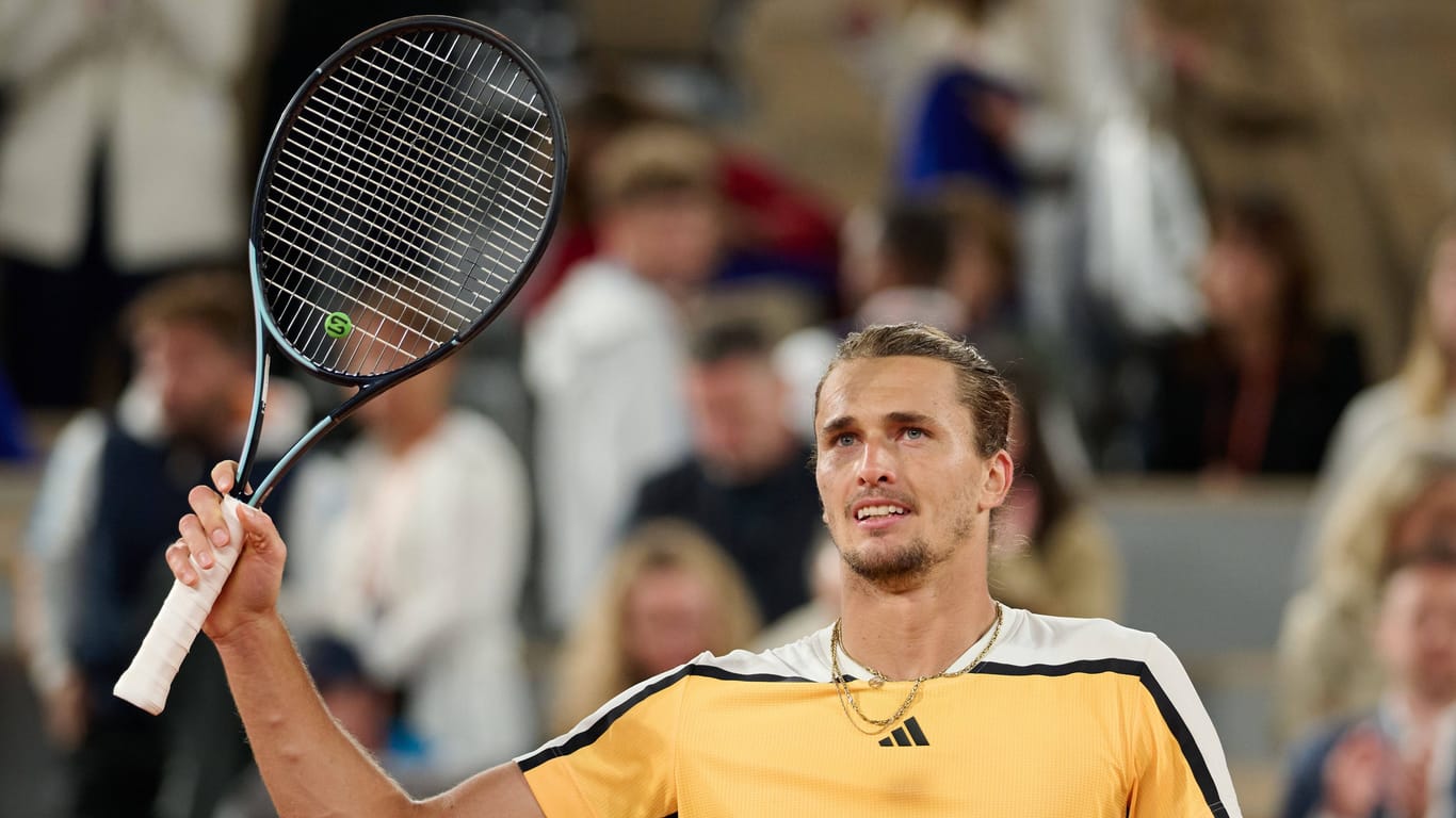 PARIS, June 6, 2024 -- Alexander Zverev celebrates the victory after the men s singles quarterfinal match between Alexander Zverev of Germany and Alex de Minaur of Australia at the French Open tennis tournament at Roland Garros, Paris, France