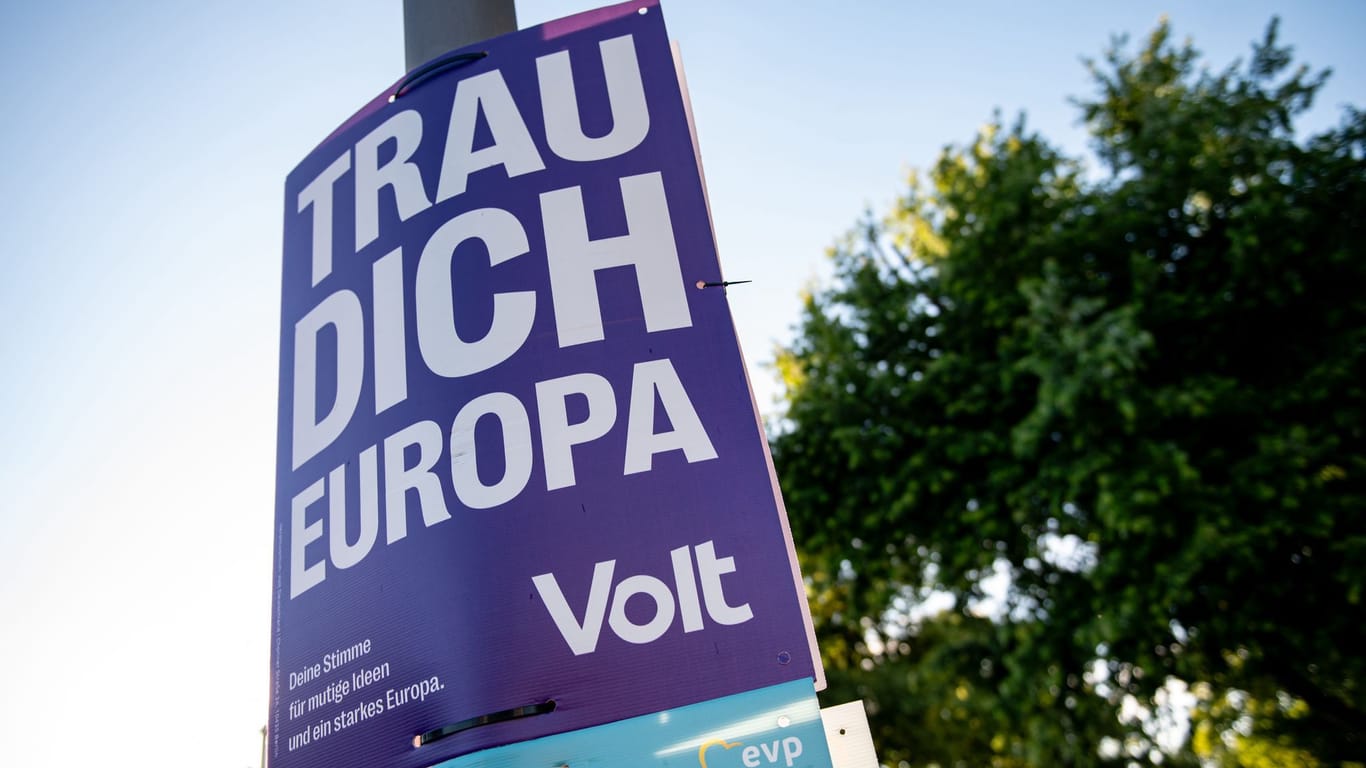 Volt-Wahlplakat