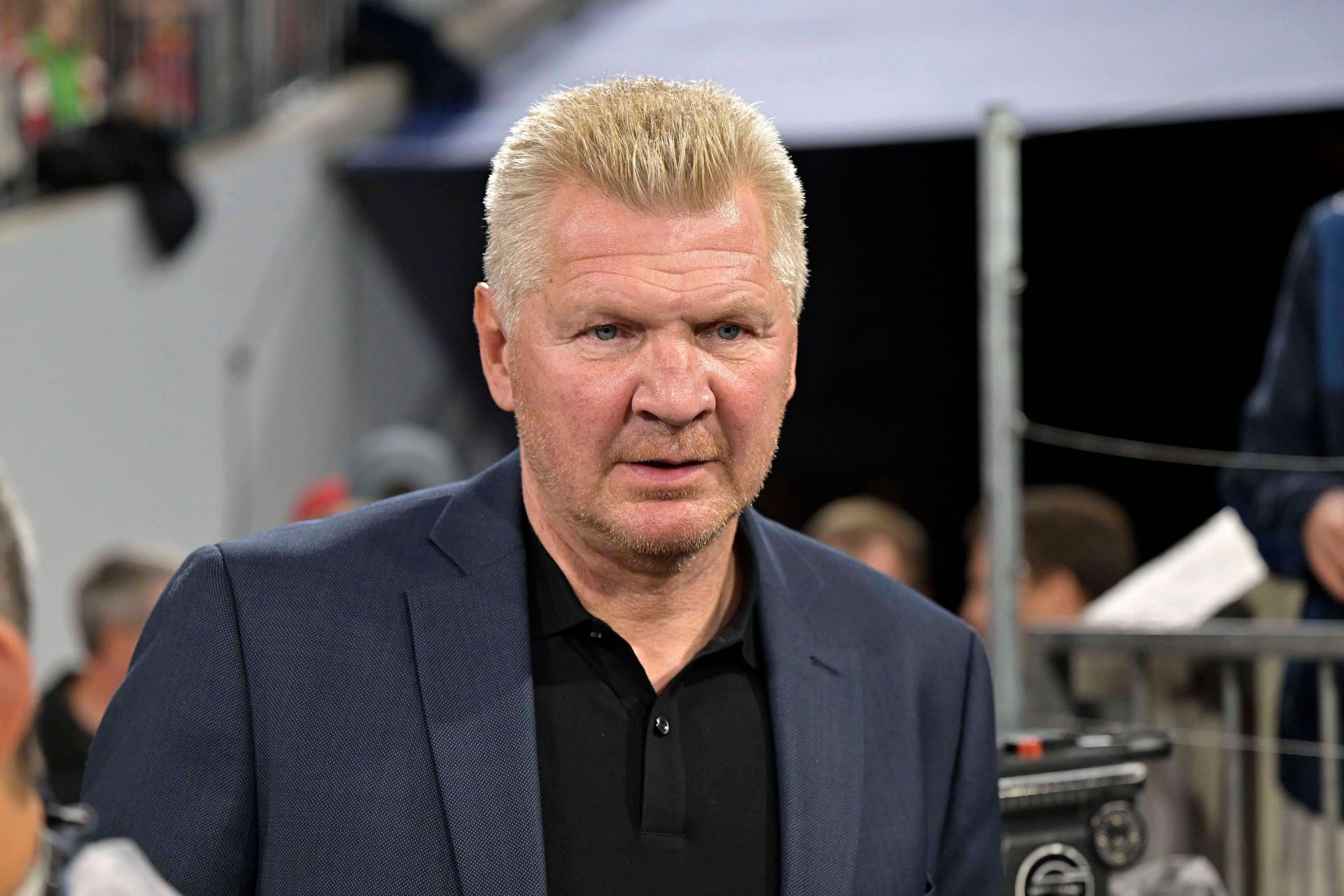 Stefan Effenberg begleitet die Europameisterschaft als Experte und Kolumnist für t-online.