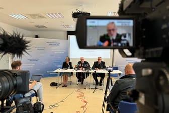 Pressekonferenz in Magdeburg