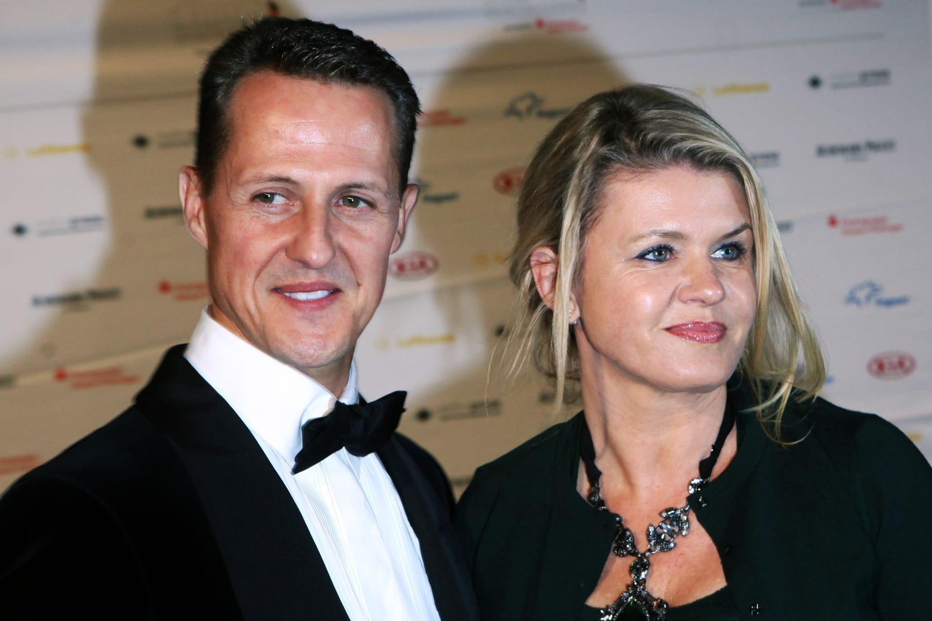 Formel-1-Rennfahrer Michael Schumacher und seine Frau Corinna, 2012 (Archivbild): Nun gab es einen Erpressungsversuch gegen die Familie.