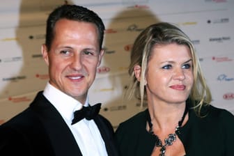 Formel-1-Rennfahrer Michael Schumacher und seine Frau Corinna, 2012 (Archivbild): Nun gab es einen Erpressungsversuch gegen die Familie.