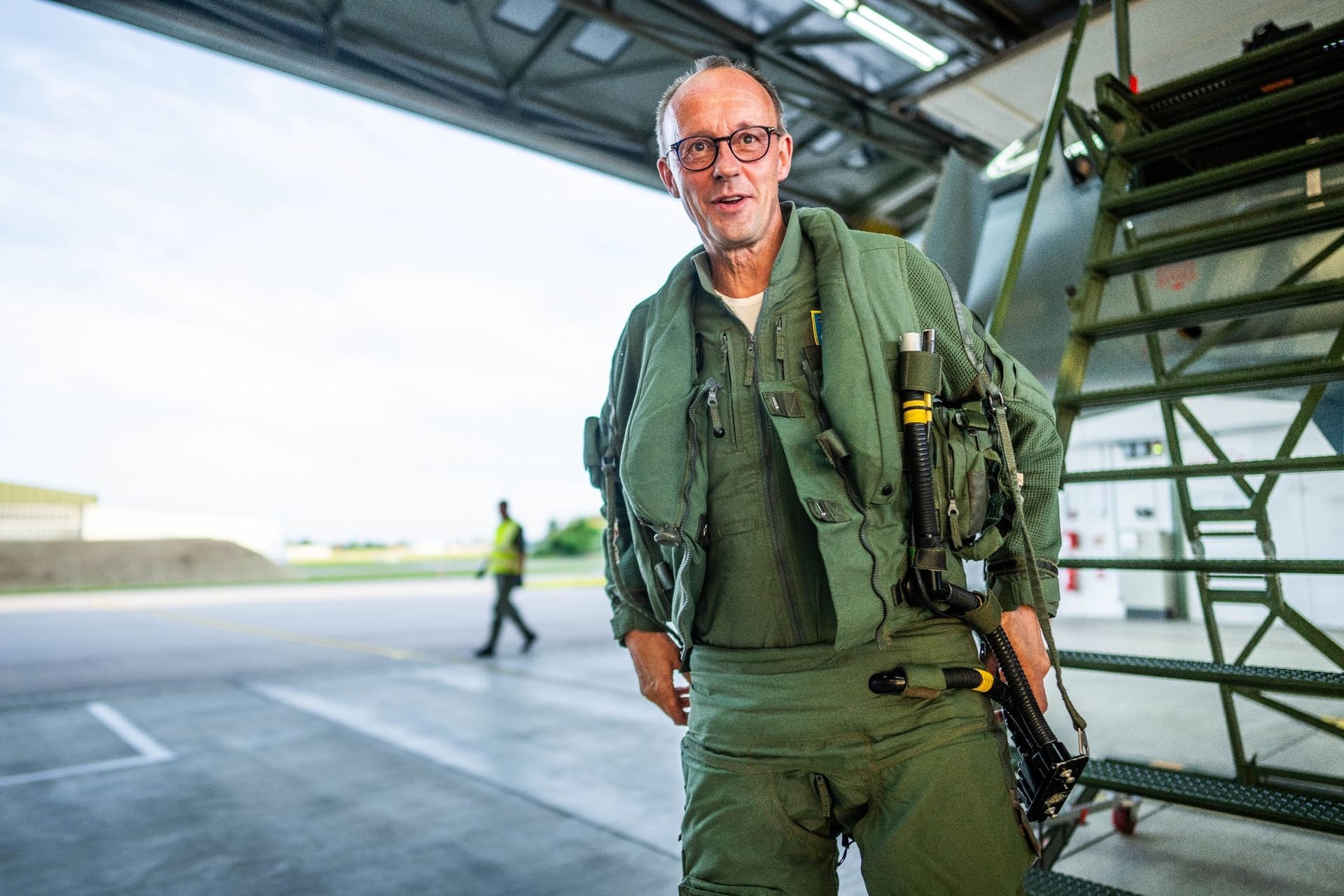 CDU-Chef fliegt im Eurofighter