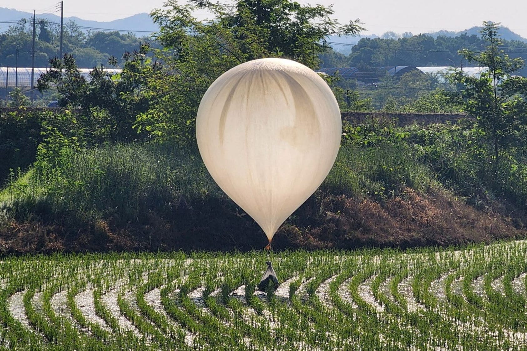 SOUTHKOREA-NORTHKOREA-BALLOONS