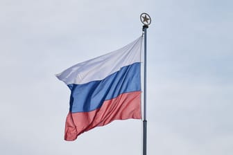 Russische Flagge