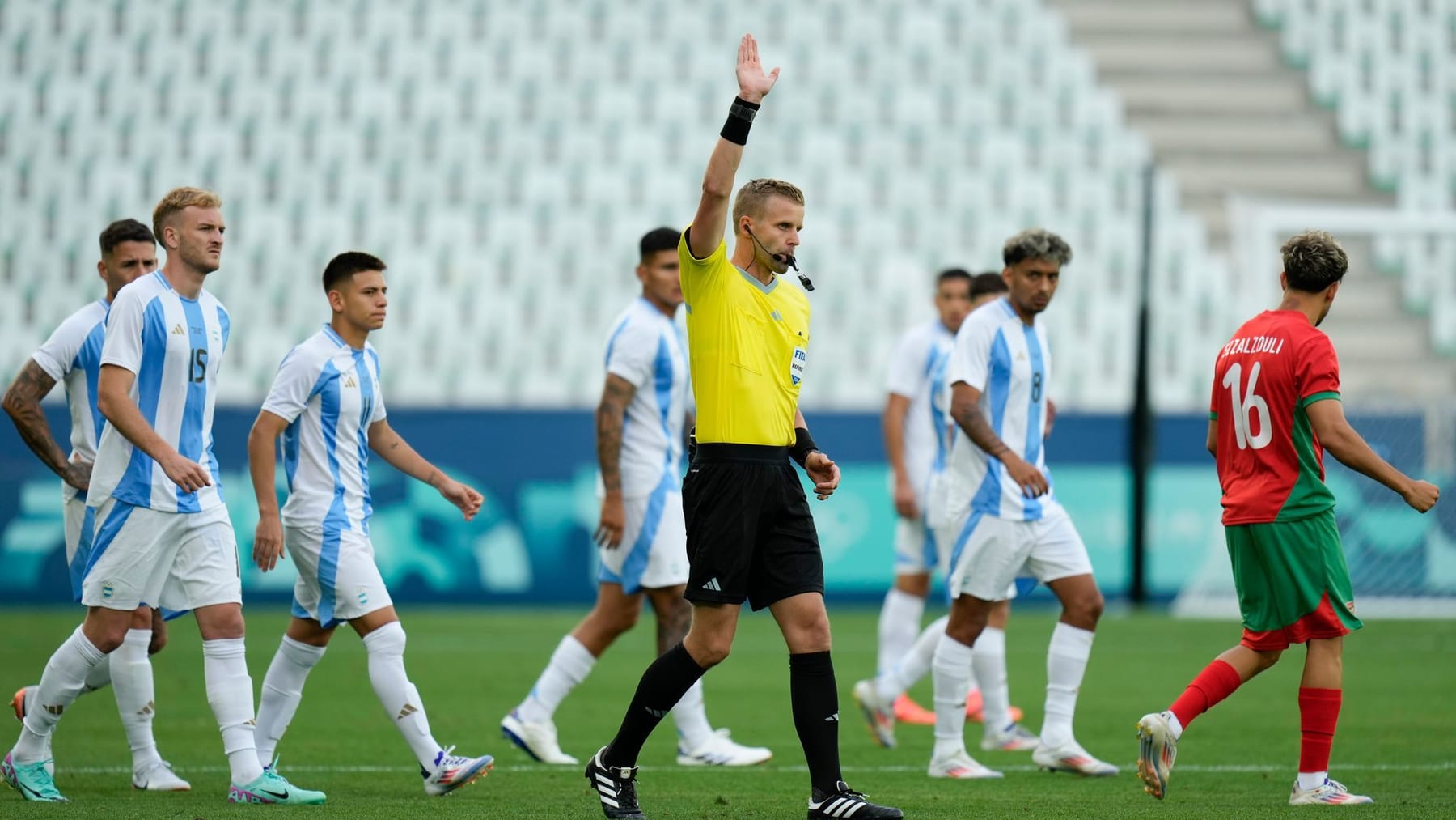 Nach langer Unterbrechung: Argentiniens 2:2 zurückgenommen