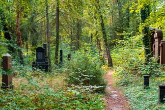 Der Südwestkirchhof Stahnsdorf: Der Friedhof ist der zehntgrößte weltweit.