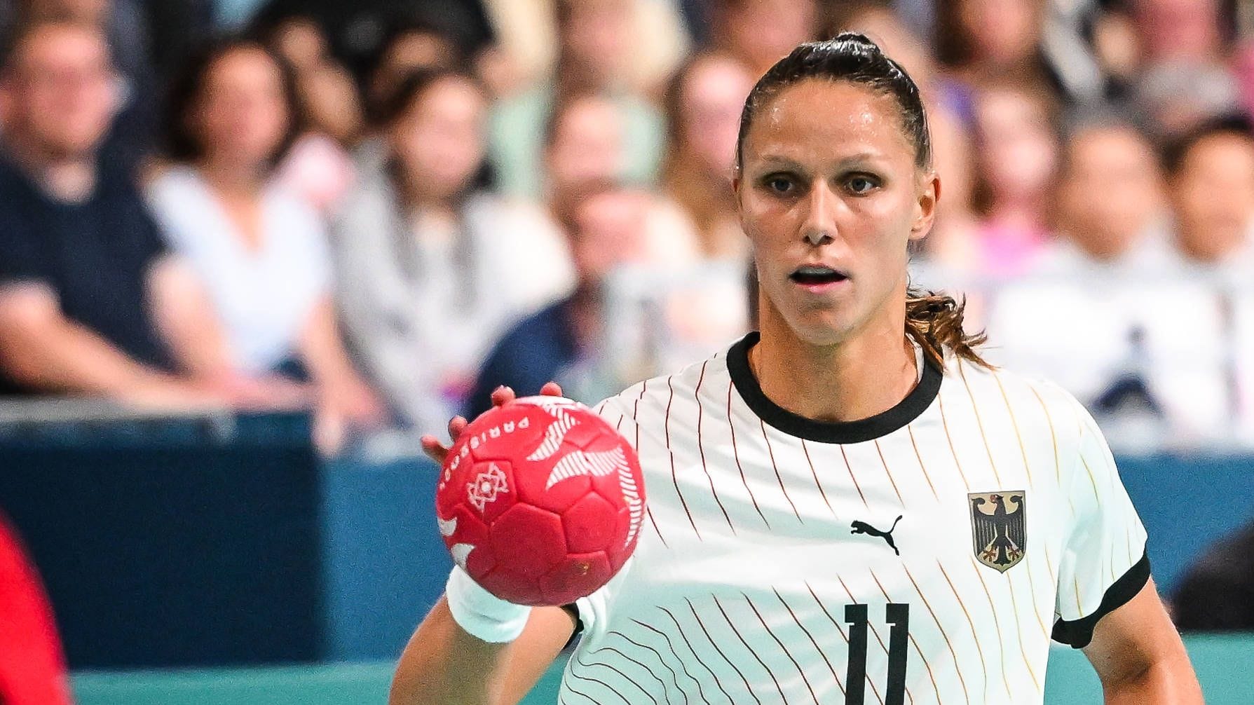 Xenia Smits: Die Handballerin hat sich zu den Ticketpreisen in Paris geäußert.