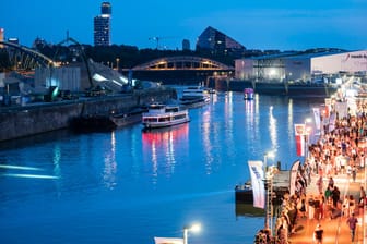 2022 verzeichnete das Osthafen-Festival in Frankfurt rund 250.000 Besucher.