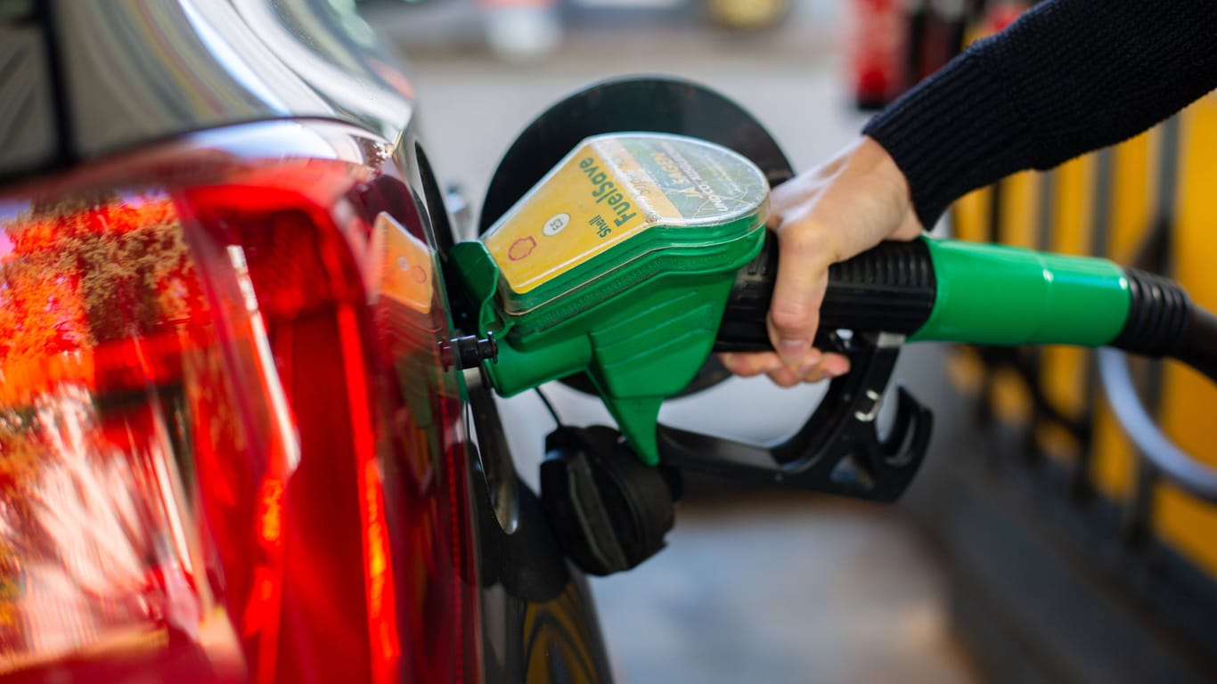 Günstig tanken: Ein paar Grundregeln sollte jeder Autofahrer kennen.