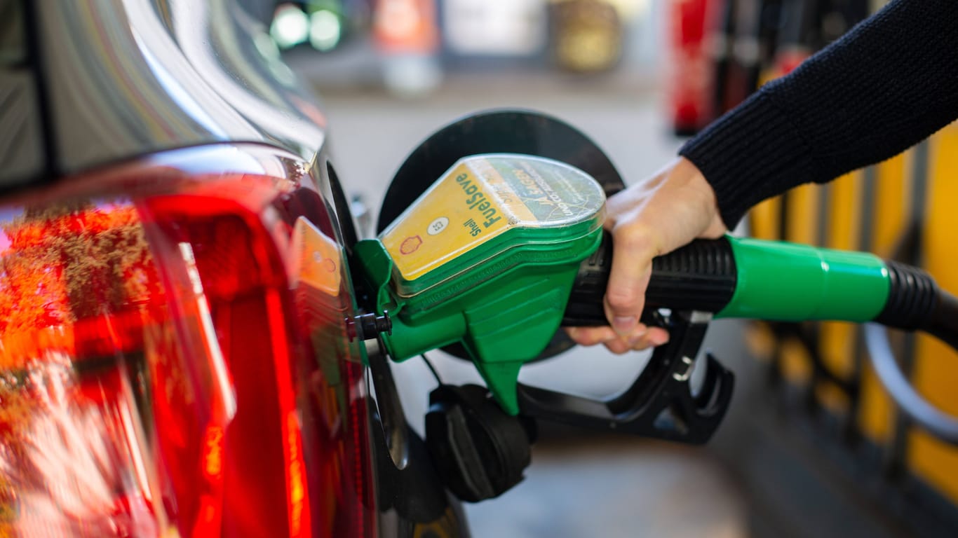 Günstig tanken: Ein paar Grundregeln sollte jeder Autofahrer kennen.